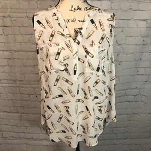 NWT Torrid Lipstick Sheer V-Neck Sleeveles…